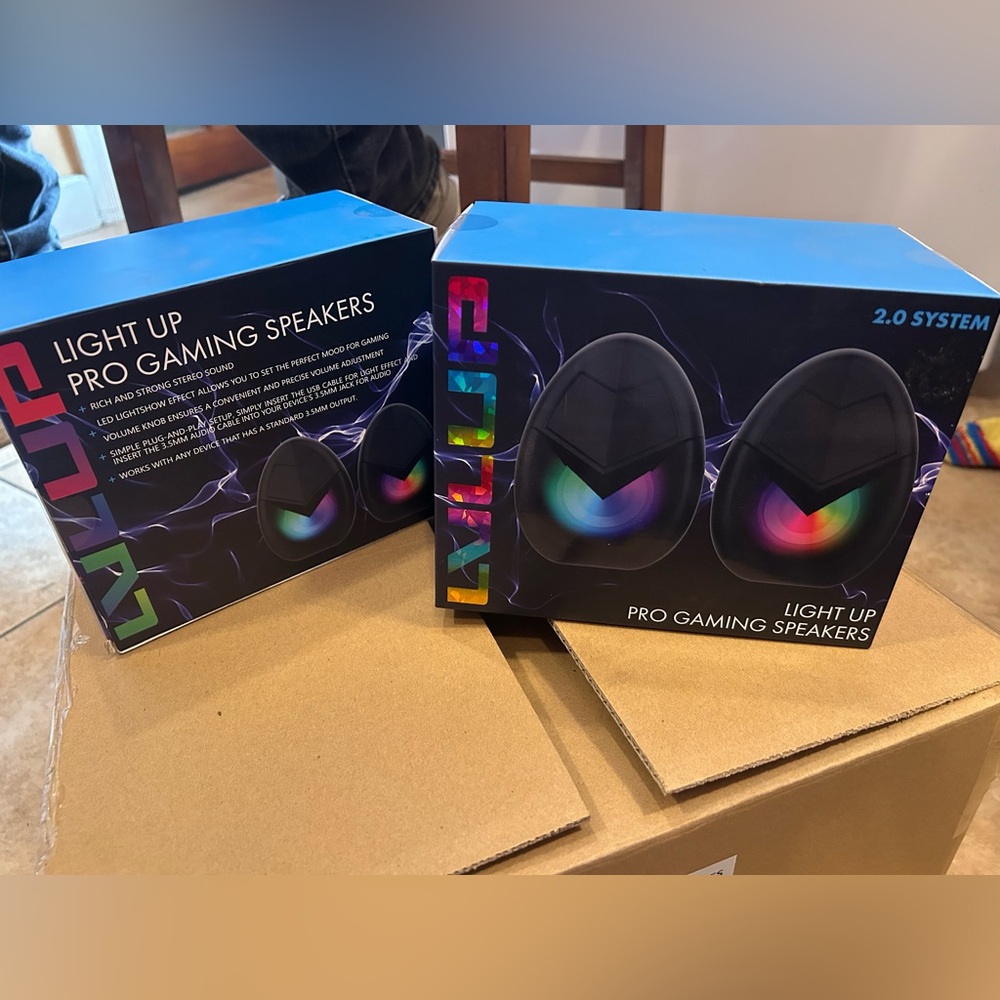 Light Up Pro Gaming Speakers RGB Desktop Speakers